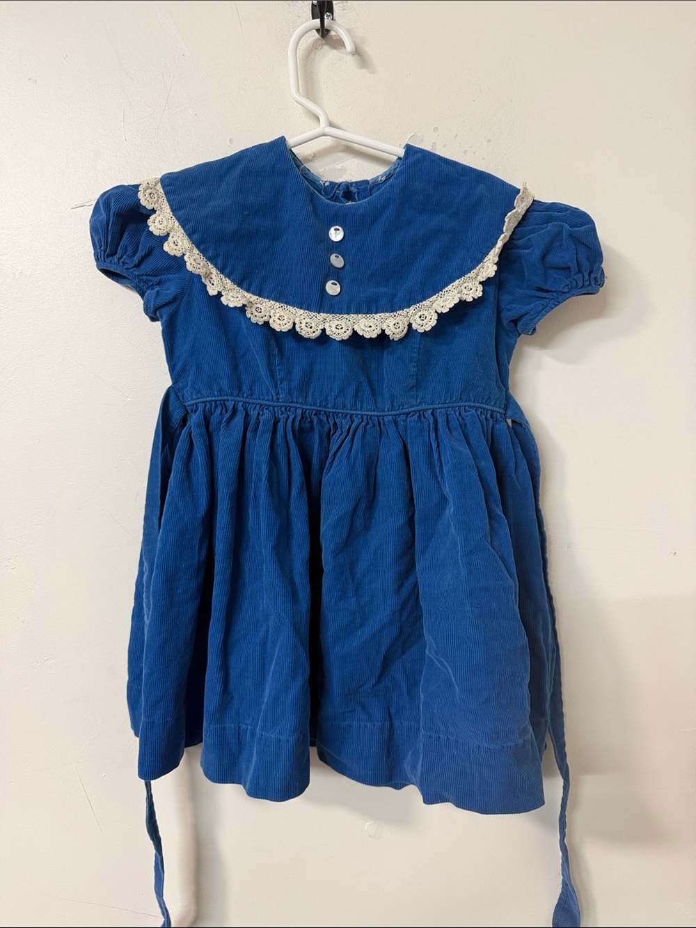 Blue Cotton Toddler Dress with Cream Lace Collar vintage